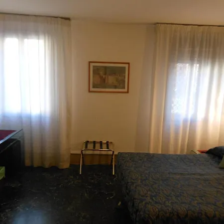 Affittacamere Cà Del Dose 4*